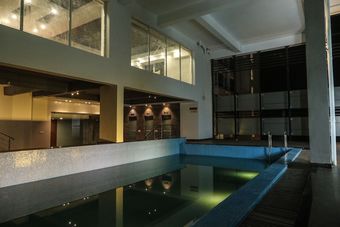 Hotel The Grand