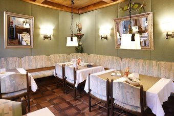 Hotel Goldener Hirsch