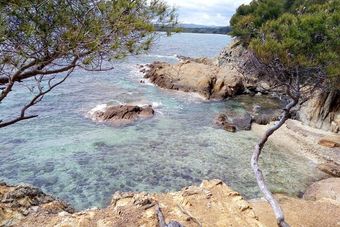 Apartment With 2 Bedrooms In Le Pradet, With Wonderful Mountain View, Furnished Balcony And Wifi - 700 M From The Beach