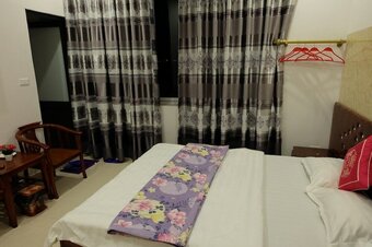 Tuan Tu Hotel