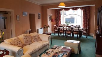 Bed & Breakfast Dufferin Coaching Inn & Hall