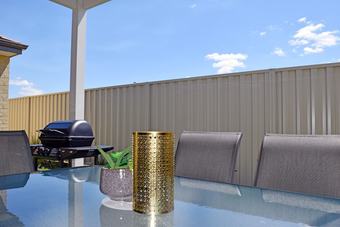 The Kingsley's Place  Piara Waters