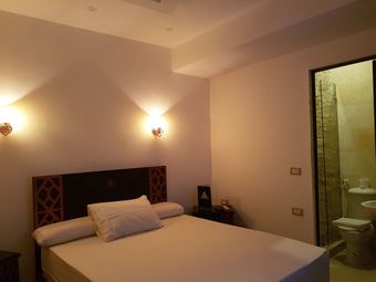 Hotel Sahara Pyramids Inn