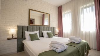 Hotel Chateau Mosmieri