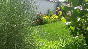 Hostal Family Hotel May