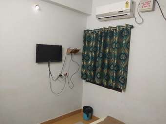 Hotel Iroomz Lotus Grand