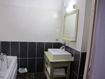 Agudes Hotel