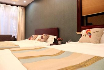 Hotel Fu Yin Su Disneyland Pudong Airport