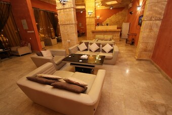 Raoum Inn Shaqra