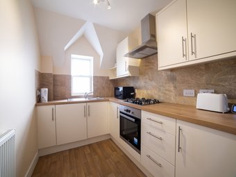 Aldershot Saz Living