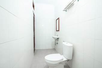 Hostal Oyo 2068 Abhaya Mudra Homestay