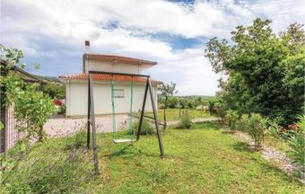 Holiday Home Vrh Martinscice I