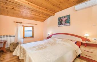 Apartment Medveja Cr