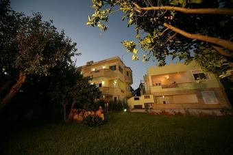 Apartamentos Studio Close To The Beach/ Garden With Jacuzzi & Bbq