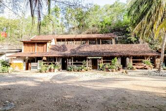 Hotel Penginapan Joko Samudro