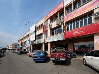 Oyo 89759 Gold Jerantut Hotel