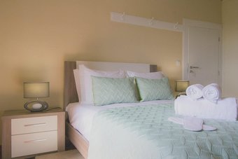 House With One Bedroom In Faj� Da Ovelha, With Wonderful Sea View, Furnished Terrace And Wifi