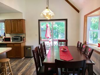 Beautiful Lakeside House Near Camelback