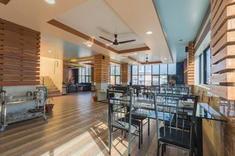 Oyo 758 Hotel Atithi