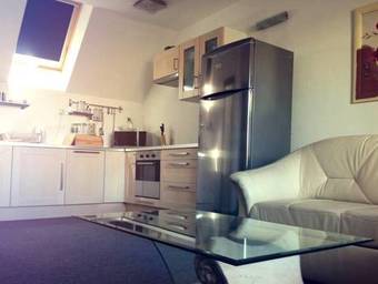 Hostal Penzion Holiday