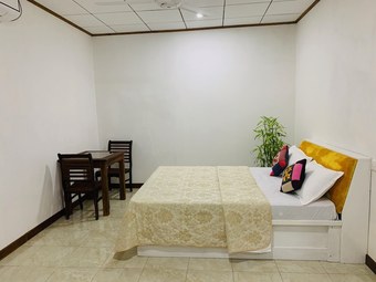 Hotel Airport Corridor Residence