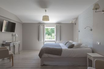 Hotel Le Mas Des Alexandrins