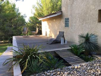 Apartment With 2 Bedrooms In Alleins, With Pool Access, Enclosed Garden And Wifi - 50 Km From The Beach