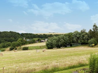 Quaint Apartment In Morscheid-riedenburg With Garden