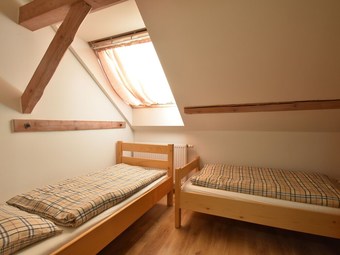 Spacious Holiday Home In Lampertice With Swimming Pool