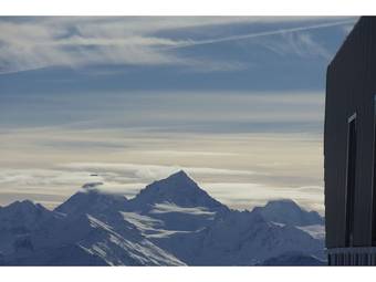 Apartamentos Beautifully Situated House With A View Of The Mountain World