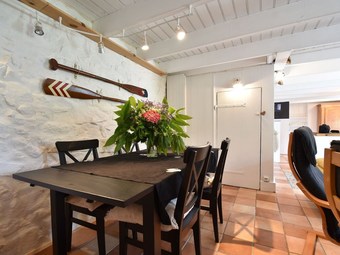 House Full Of Charm With Garden, 10mins From The Pointe Du Raz, �le De Sein..