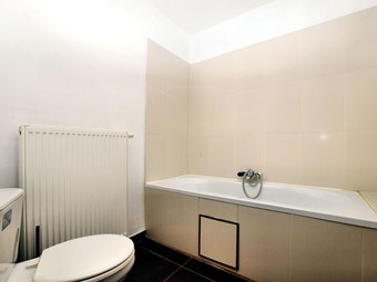 Detached, Characteristic Holiday Farmhouse With Spacious Terrace In The Ardennes