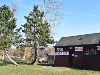 Beautiful, Renovated Cottage With Garden 500 Meters From The Beach