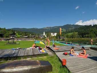 Apartamentos Modern Holiday Home In Goldegg Near Ski Area