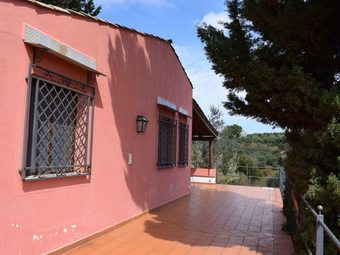 Cottage In Santa Flavia With Swimming Pool, Terrace,barbecue