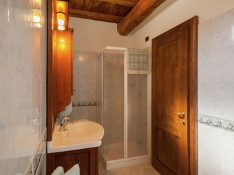 Agroturismo Farmhouse Located In The Beautiful Aulla In Northern Tuscany