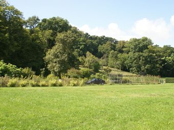 Holiday Home With Swimming Pool On The Estate Of A Noble Castle Near Nettancourt