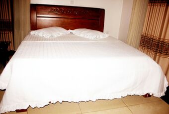 Green View Hotel