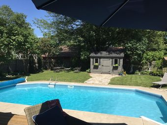 Kingsville House Bed And Breakfast