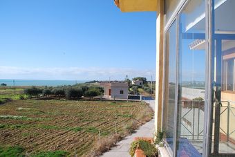 Apartment With 2 Bedrooms In Porto Palo, With Wonderful Sea View And Furnished Terrace