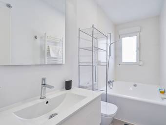 Tu Apartamento Cerca De Plaza Castilla III