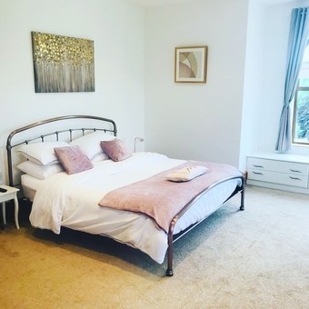 Residencia Beechtree Manor - Stunning 4 Bedroom Home