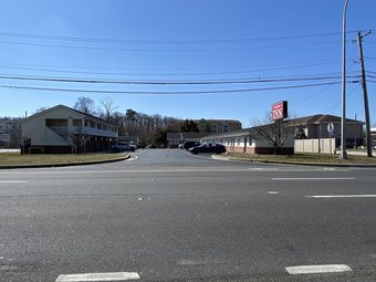 Motel First State Inn