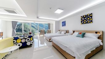 Miramonti Pool Villa Pension