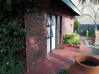 Hotel Kaya Selati Guest House