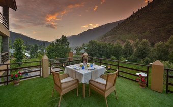Rah Villas Hotel