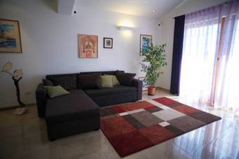 Villa Nana - Modern Villa With A Pool Surrounded By Nature, Istria-pula