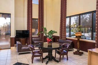 Motel San Bernardino Inn & Suites