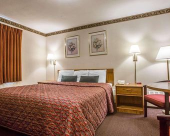 Motel Econo Lodge Malone