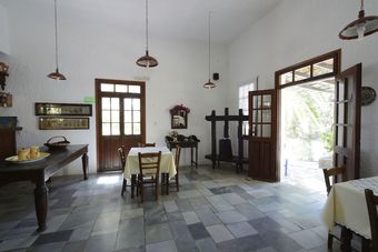 Vagia Traditional Hotel